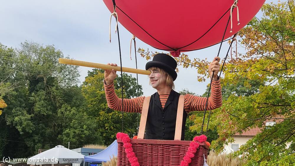 Feuergaukler Leipzig Stelzenlaeufer