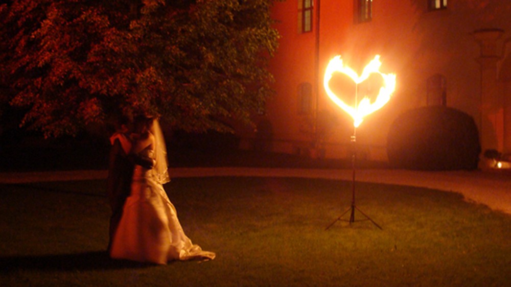 Professionelle Feuertnzerin Frth  Feuershow & Lichtshow