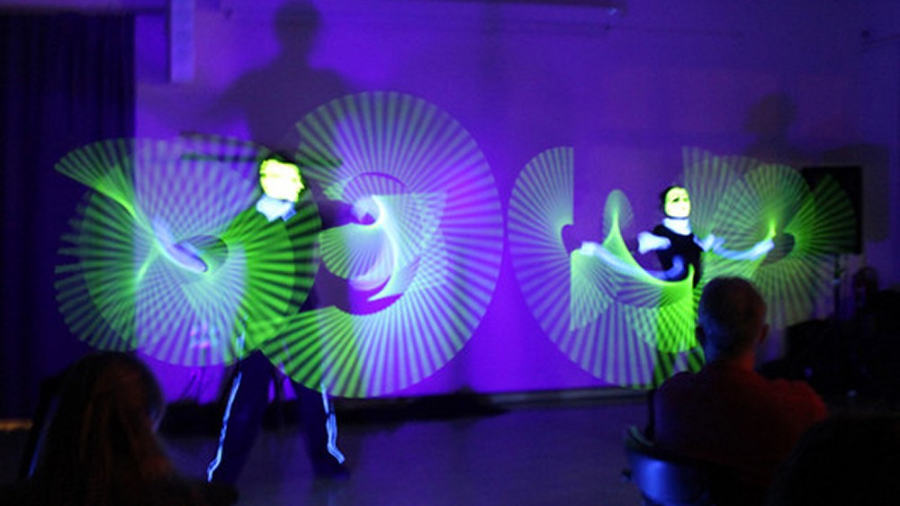 Professionelle Lichtshow Leipzig - Highlight Ihres Festes