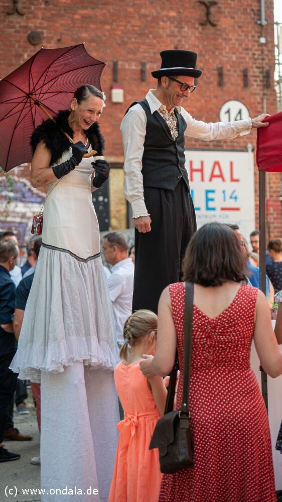 Stelzen Leipzig sehr elegant