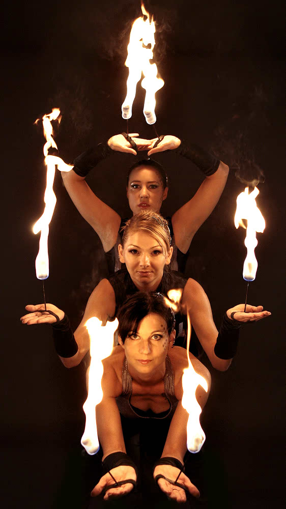 Anmutige Feuershow Mainz fr Firmenfest Hochzeit Geburtstag