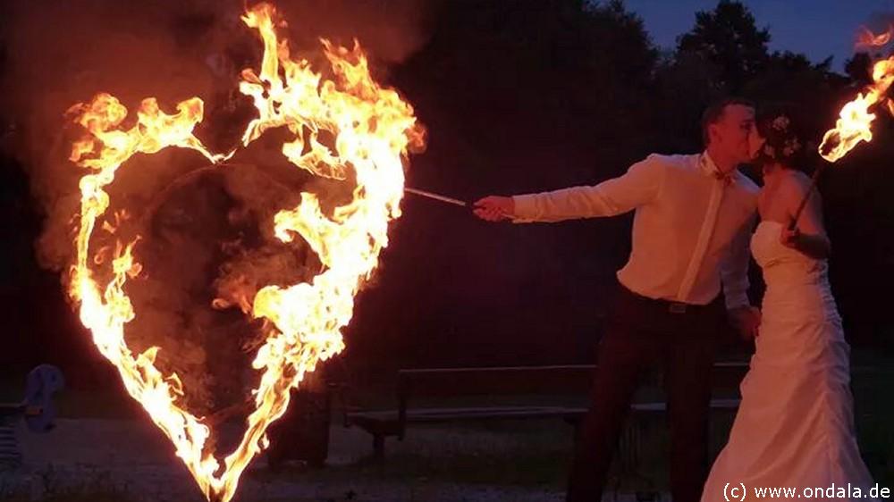 Professionelle Knstler Neubrandenburg - Hhepunkt Geschenk